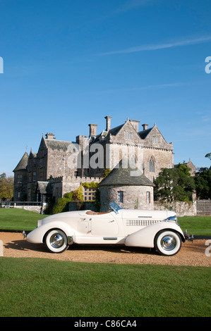 1935 Auburn 851 Speedster hors Palace House, Beaulieu Banque D'Images