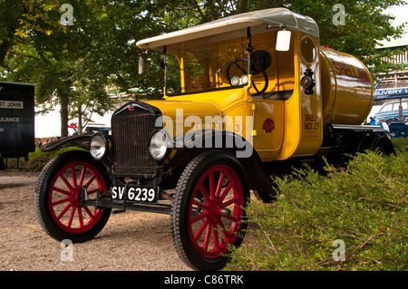 1922 Ford TT-citerne d'essence Shell Banque D'Images