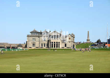 Célèbre old golf course at t Saint Andrews en Ecosse, le plus vieux dans le monde Banque D'Images