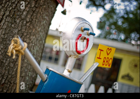 Une sculpture de métal hods un signe pour le bbq Banque D'Images