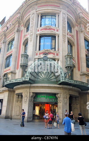 Entrée de El Corte Inglés, de la Plaza de Cataluña, Barcelona, Province de Barcelone, Catalogne, Espagne Banque D'Images