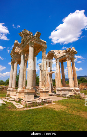 Tetrapylon romain gate d'Aphrodisias site archéologie Turquie Banque D'Images