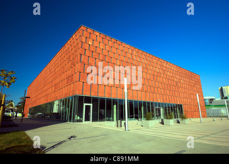 Katowice - Le Centre d'information scientifique et bibliothèque universitaire CINiBA Banque D'Images