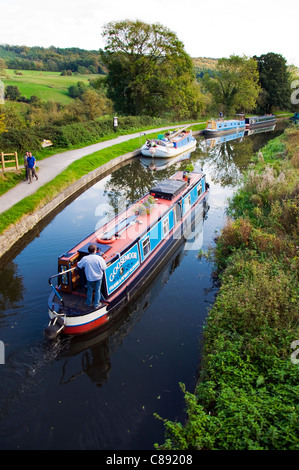 15-04 sur le Kennet and Avon Canal à Freshford Banque D'Images