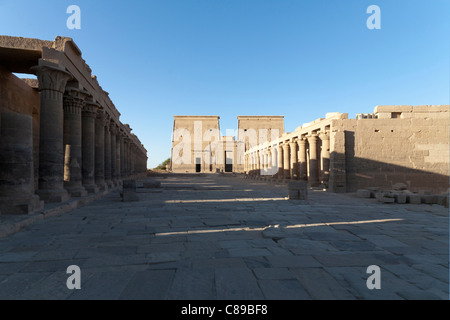 Pylônes au Temple d'Isis à Philae, Île Aglika, Assouan Haute Egypte Banque D'Images