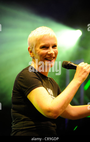 Annie Lennox - Image Copyright 2010 Spotlight Celebrity Banque D'Images