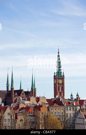 Vue aérienne de l'hôtel de ville de Gdansk, Pologne. Photo prise le 8 mars 2011 : Banque D'Images