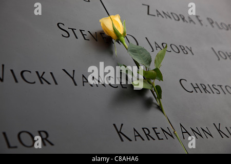 Les noms de tous ceux qui sont morts dans les attaques terroristes du 26 février 1993 et le 11 septembre 2001 Banque D'Images