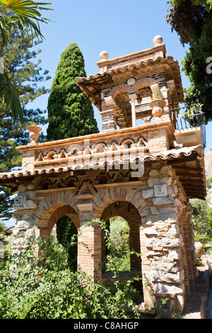 Un bâtiment à Trevelyan jardins publics, Villa Comunale, Via Bagnoli Croce, Taormina, Sicile, Italie Banque D'Images