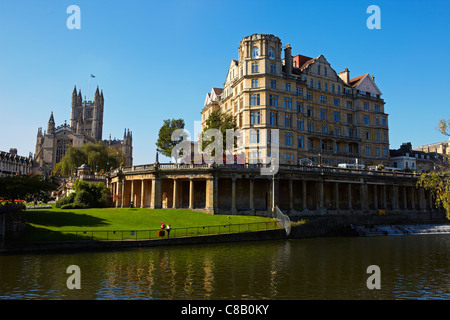 L'Abbaye de Bath et Abbey Hotel, Bath, Angleterre, Royaume-Uni Banque D'Images