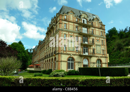 Bagnoles de l'Orne, station thermale : Hôtel : les Thermes (Orne, Normandie, France). Banque D'Images