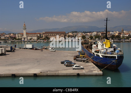 La Grèce. Zante (Zakynthos). Ville et port à l'arrière-plan. Île de Zante. Îles Ioniennes. Banque D'Images