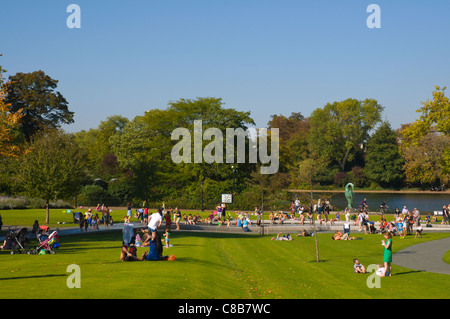 Princess Diana Memorial Fountain dans Hyde Park Londres Angleterre Royaume-Uni Europe centrale Banque D'Images