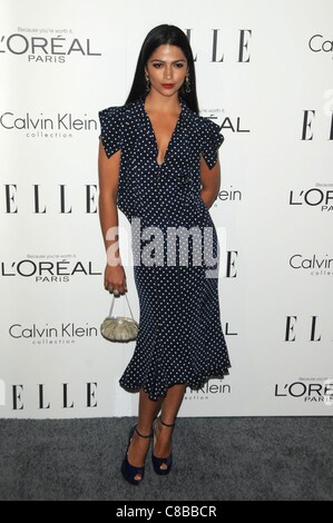 Camila Alves au niveau des arrivées pour ELLE's 18th Annual Women in Hollywood Tribute - Partie 2, Four Seasons Hotel, Los Angeles, CA, 17 octobre 2011. Photo par : Dee Cercone/Everett Collection Banque D'Images