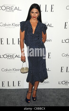 Camila Alves au niveau des arrivées pour ELLE's 18th Annual Women in Hollywood Tribute - Partie 2, Four Seasons Hotel, Los Angeles, CA, 17 octobre 2011. Photo par : Dee Cercone/Everett Collection Banque D'Images