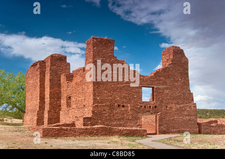 Ruines de l'église à Quarai, Salinas Pueblo Missions National Monument, New Mexico, USA Banque D'Images