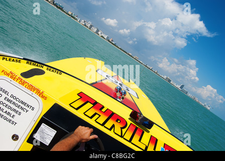 Thriller, en bateau sur le régime South Beach, Miami (2011) Banque D'Images