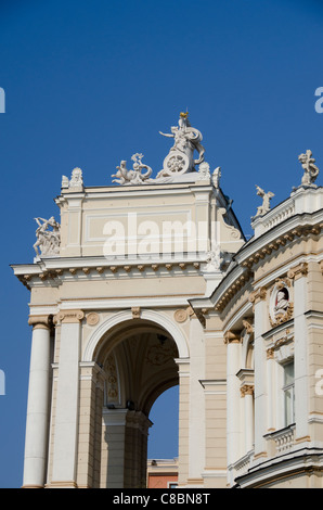 L'Ukraine, Odessa. Odessa historique Opera House et théâtre néo-baroque, style italien, vers 1887. Détail de construction. Banque D'Images