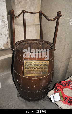 Sir Ernest Shackleton's Crows Nest All Hallows par la Tour de Londres Banque D'Images