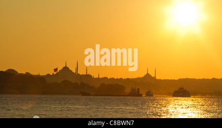 Istanbul, Turquie, au coucher du soleil Banque D'Images