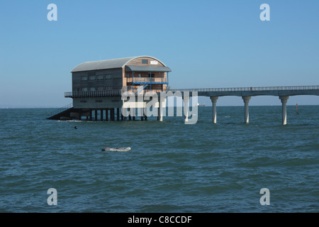 Nouvelle station de sauvetage de la RNLI Bembridge au point d'avant-pays, Bembridge, île de Wight, ouvert en 2010 Banque D'Images