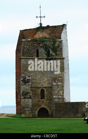 Tout ce qui reste de St-hélène clocher de l'Église, Saint Helens, île de Wight, le paramètre de taille pour Lord Nelson, dernier voyage. Banque D'Images