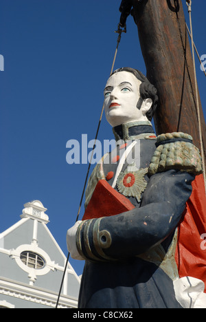 Figure de proue du navire et port de commerce de l'Afrique, V&A waterfront, Cape Town, Western Cape, Afrique du Sud Banque D'Images