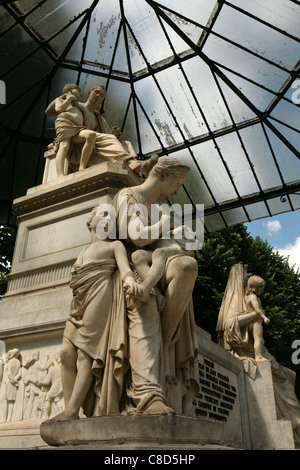 Monument à compter Russe Nicolas Demidoff par Lorenzo Bartolini à Piazza Demidoff à Florence, Italie. Banque D'Images