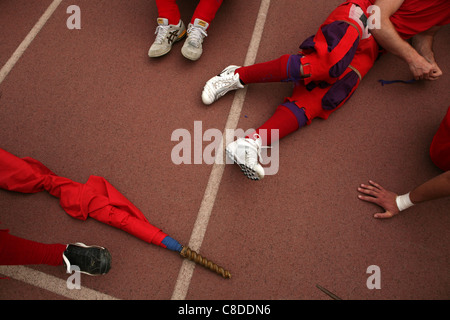 Calcio Storico. Les joueurs de football réchauffer avant la finale avant la finale de football Historique à Florence, Italie Banque D'Images