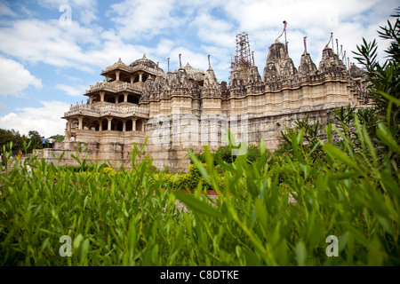 Jain temple/ mandir à Ranakpur, Rajasthan, Inde Banque D'Images