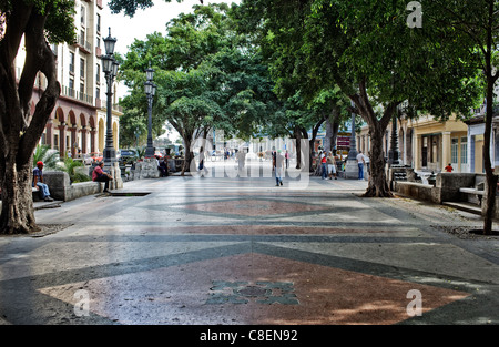 Des scènes de rue de La Havane Cuba belle place Banque D'Images