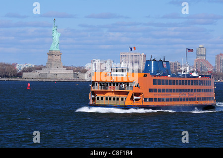 Ferry de Staten Island, statue, liberté, Nouveau, York Harbour, Harbour, New York, USA, United States, Amérique, Banque D'Images