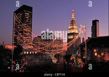 Metropolitan, l'assurance-vie, la société, se sont réunis, de la construction, Manhattan, New York, USA, United States, Amérique, nuit, Noël Banque D'Images