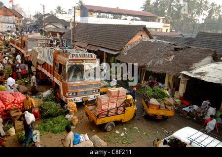 Vue sur le marché aux légumes, Chalai, Trivandrum, Kerala, Inde Banque D'Images