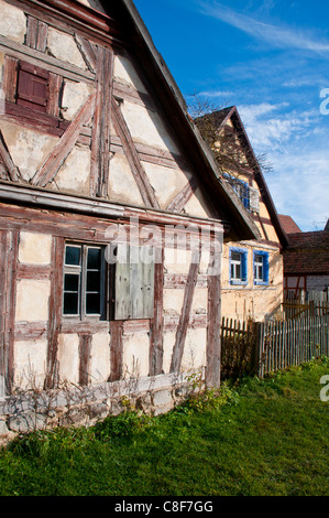 Vieilles maisons à colombages dans le musée en plein air de Bad Windsheim, Franconia, Bavaria, Germany Banque D'Images