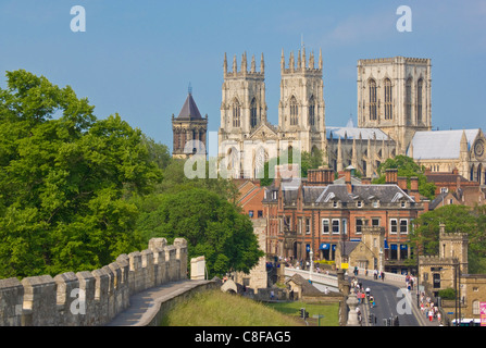 La cathédrale de York, dans le nord de l'Europe est plus grande cathédrale gothique, York, Yorkshire, Angleterre, Royaume-Uni Banque D'Images