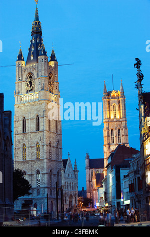 Belfort beffroi et St. Baafskathedraal (St. La cathédrale Saint-Bavon, UNESCO World Heritage Site, Gand, Flandre orientale, Belgique Banque D'Images