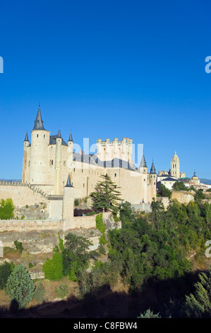 Le château de style gothique et Segovia Segovia Cathedral construit en 1577, l'UNESCO World Heritage Site, Segovia, Madrid, Espagne Banque D'Images