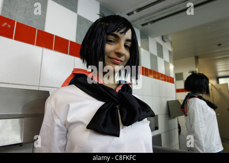 Jeune israélienne cosplayeuse en tenue de cosplay à la science-fiction et fantasy festival à Tel Aviv, Israël Banque D'Images