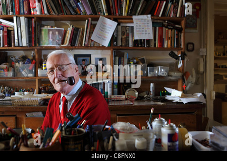 Tony Benn, homme politique, écrivain, historien et ancien député, à son domicile dans l'ouest de Londres Banque D'Images