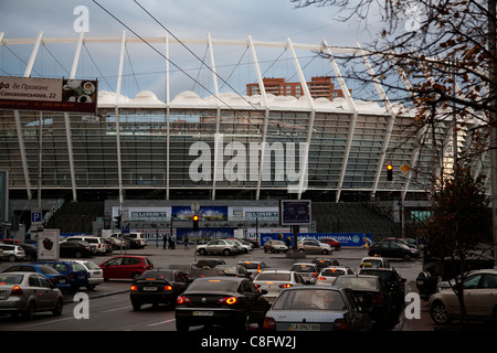 Récemment reconstruit le Stade Olympique de Kiev, prête à accueillir la finale de l'Euro 2012 football, Kiev Ukraine Banque D'Images