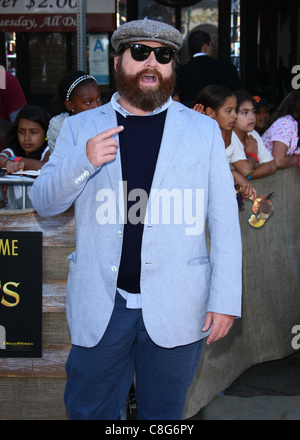 ZACH GALIFIANAKIS Puss in Boots. LOS ANGELES PREMIERE LOS ANGELES CALIFORNIA USA 23 Octobre 2011 Banque D'Images