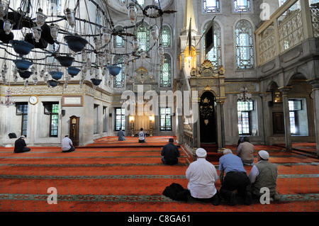 Intérieur de la mosquée Sultan Eyup, Istanbul, Turquie Banque D'Images