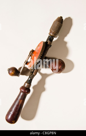 Rusty old fashioned Hand Drill Banque D'Images