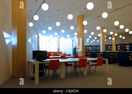 Intérieur de la nouvelle bibliothèque à l'Herta et Paul Amir Wing Construction du Tel Aviv Museum of Art conçu par la Harvard's Preston Scott Cohen, Israël Banque D'Images