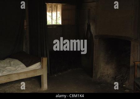 Plimoth Plantation ou Historical Museum. Hut. L'intérieur. Plymouth. Le Massachusetts. United States. Banque D'Images