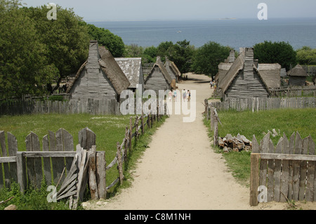 Plimoth Plantation ou Historical Museum. Village anglais. Rue de Leyde. Plymouth. Le Massachusetts. United States. Banque D'Images