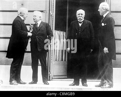 Le premier ministre David Lloyd George, Premier ministre Le Premier ministre Vittorio Orlando, Georges Clemenceau, et le président Woodrow Wilson Banque D'Images