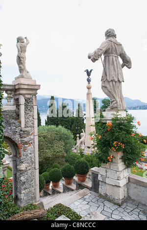 L'Italie, Piémont, Lac Majeur, îles Borromées, l'Isola Bella, jardins à la française Banque D'Images