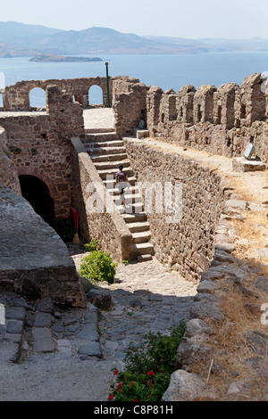 Château dans la ville de Mithymna , Lesbos, Grèce Banque D'Images